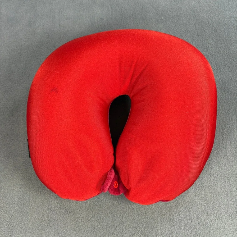 KosKash Las Vegas Nevada Souvenir Travel Neck‎ Pillow Red Snap Closure Plush